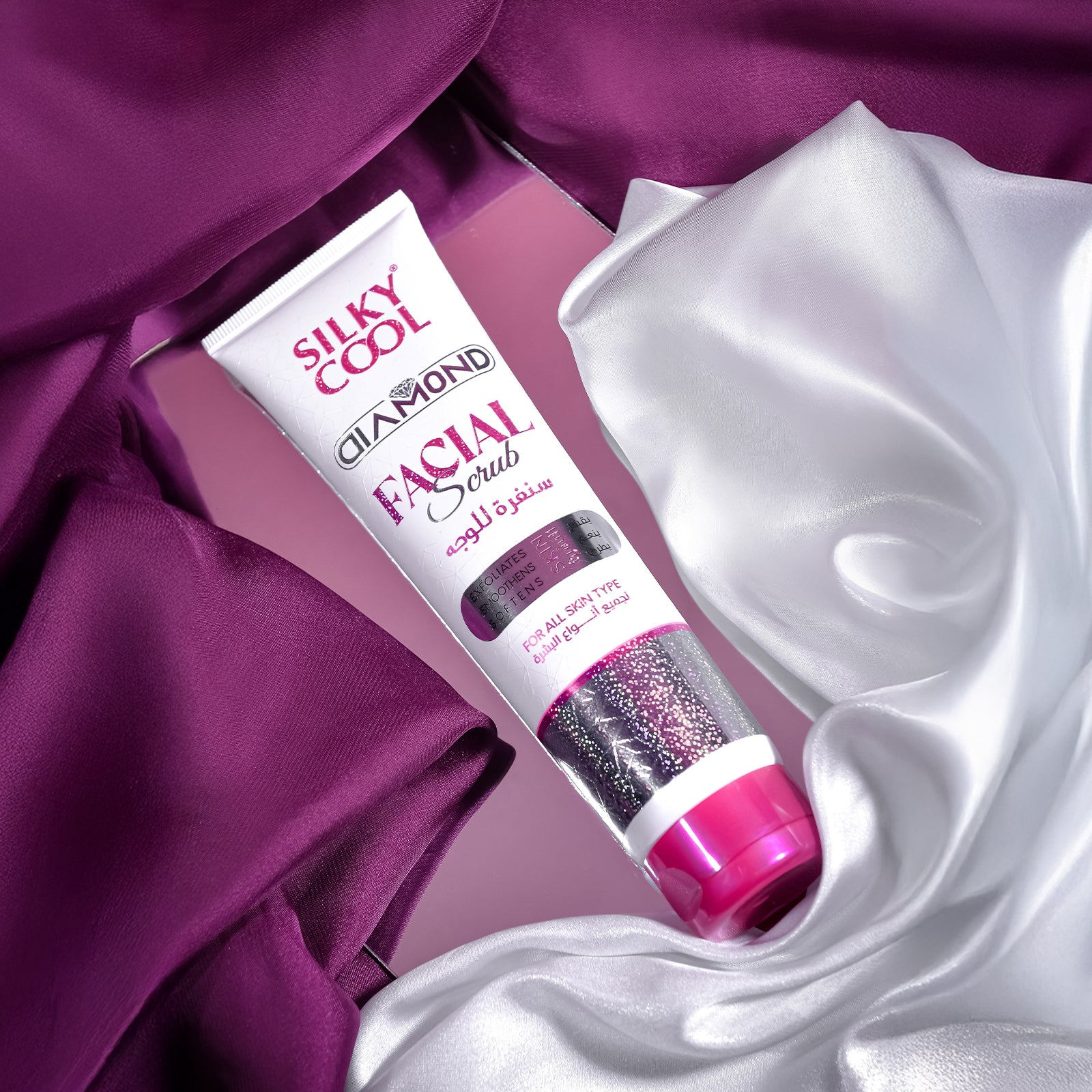 Silky Cool Diamond Facial Scrub 140ml
