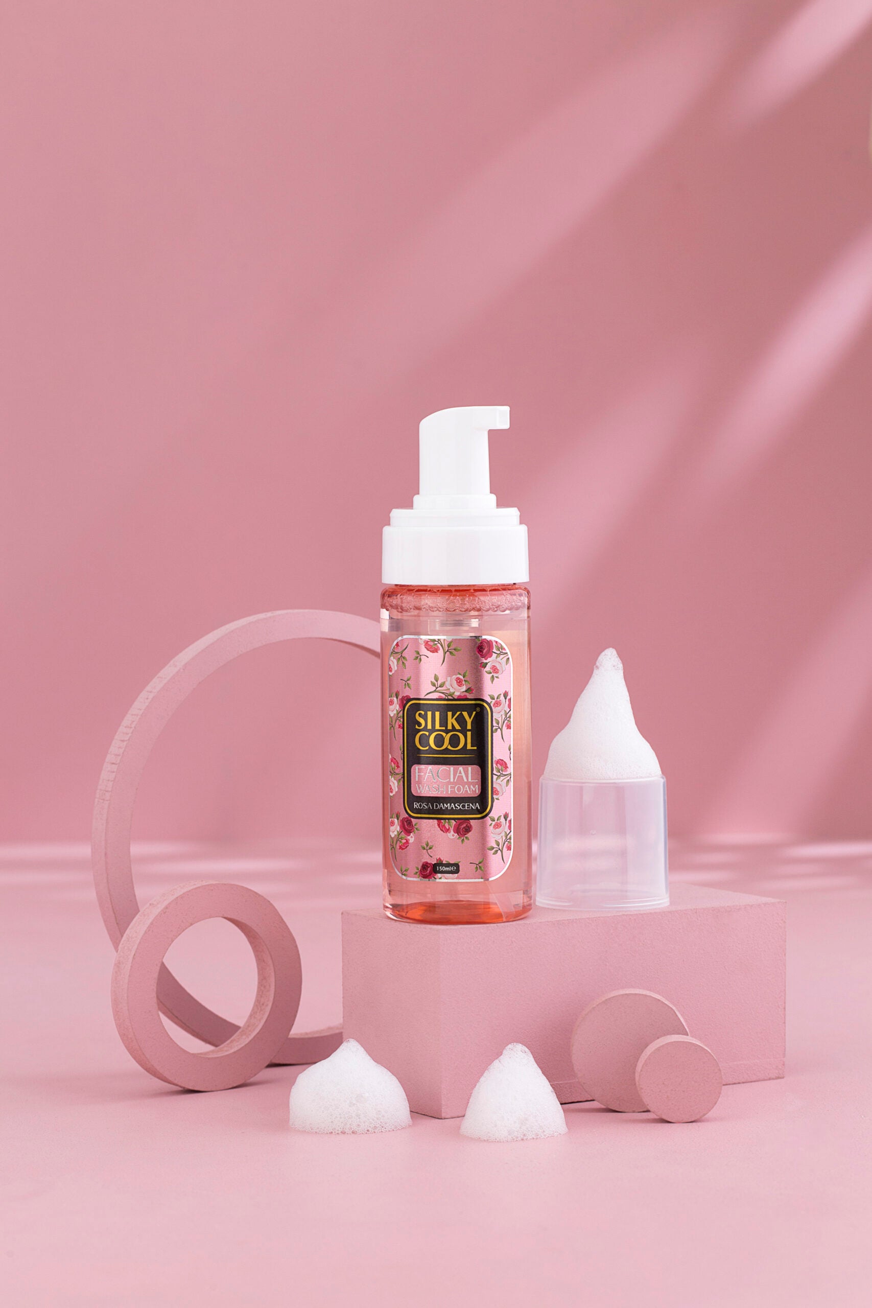 Silky Cool Face Wash Foam Rose Damascene 150ml